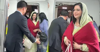 অসুস্থ মাকে দেখতে হাসপাতালে জোবাইদা রহমান